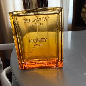 Bella Vita Honey Oud Amber Fragrance